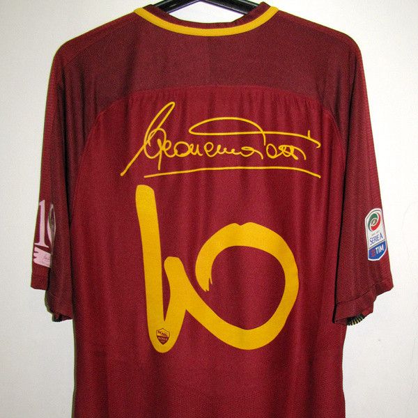 rugby 16/17 totti testimonial match worn player issue home shirt jersey rugby football custom name number patches sponsor, Black;gray
rugby 16/17 totti testimonial match worn player issue home shirt jersey rugby football custom name number patches sponsor, Black;gray