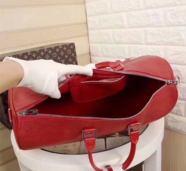 2018New fashion men and women travel luggage brand designer luggage large capacity sports bag storage bag 55CM
2018New fashion men and women travel luggage brand designer luggage large capacity sports bag storage bag 55CM
