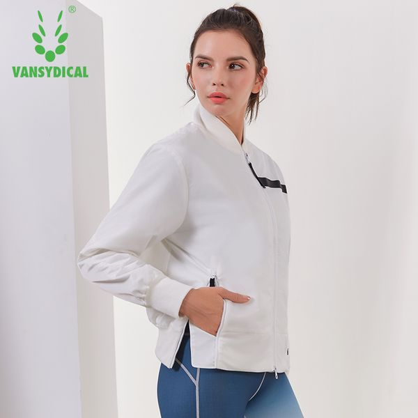 winter warm sposports down coat women's winter warm long sleeve windproof sportswear hooded white duck down running jackets, Black;red
winter warm sposports down coat women's winter warm long sleeve windproof sportswear hooded white duck down running jackets, Black;red