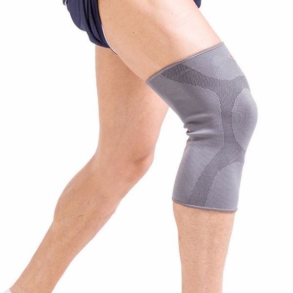 ventilation outdoor sports kneepad elastic basketball badminton running mountaineering anti-collision knee protector q1133cm, Black;gray
ventilation outdoor sports kneepad elastic basketball badminton running mountaineering anti-collision knee protector q1133cm, Black;gray
