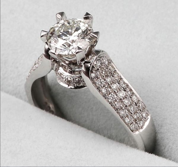 1.1 CT S925 Silver Wedding Ring Vintage Allure, Clear CZ Finger Ring Women Luxury Fashion Jewelry
1.1 CT S925 Silver Wedding Ring Vintage Allure, Clear CZ Finger Ring Women Luxury Fashion Jewelry