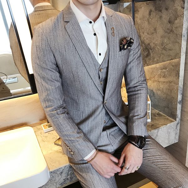 wedding dress for men men's formal wear suits jackets+vest+pants suiits clothing new male suit jackets size 3xl, White;black
wedding dress for men men's formal wear suits jackets+vest+pants suiits clothing new male suit jackets size 3xl, White;black
