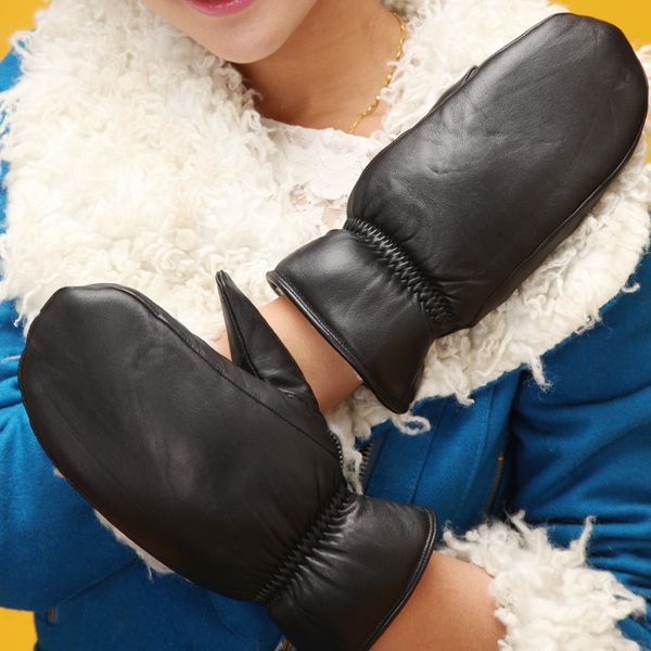 2015 russia italian iceland napper super warm lady women berber fleece winter thick sheepskin genuine leather gloves mittens, Blue;gray
2015 russia italian iceland napper super warm lady women berber fleece winter thick sheepskin genuine leather gloves mittens, Blue;gray