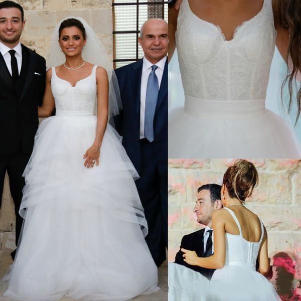 2020 elegant ball gown wedding dresses lace sweetheart spaghetti straps bridal gowns corset bodice tiered tulle skirt wedding gowns, White
2020 elegant ball gown wedding dresses lace sweetheart spaghetti straps bridal gowns corset bodice tiered tulle skirt wedding gowns, White