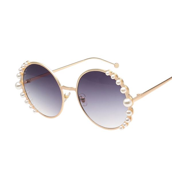 new fashion luxury round sunglasses women pearl sun glasses female gradient eyewear metal frame uv400, White;black
new fashion luxury round sunglasses women pearl sun glasses female gradient eyewear metal frame uv400, White;black