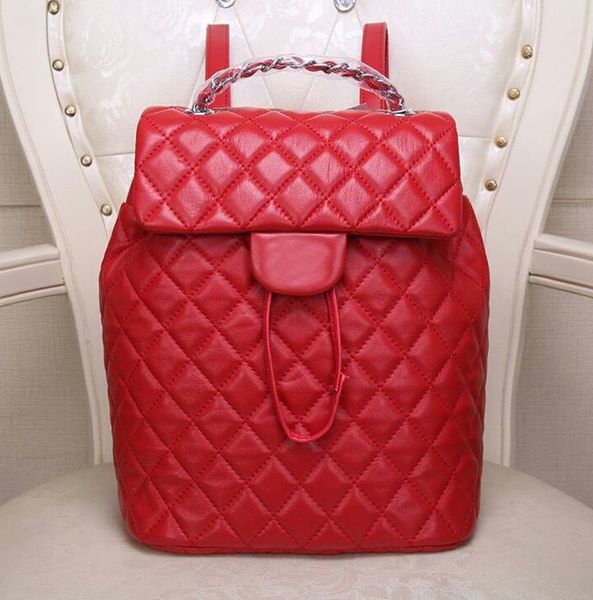18 new ladies fashion handbags backpack calfskin and metal size 28-15-23CM luxury brand perfect design
18 new ladies fashion handbags backpack calfskin and metal size 28-15-23CM luxury brand perfect design