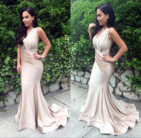 2019 glamourous sexy long русалка пром платья sexy v-образным вырезом развертки поезд элегантный для знаменитости вечерние платья, Black;red
2019 glamourous sexy long русалка пром платья sexy v-образным вырезом развертки поезд элегантный для знаменитости вечерние платья, Black;red
