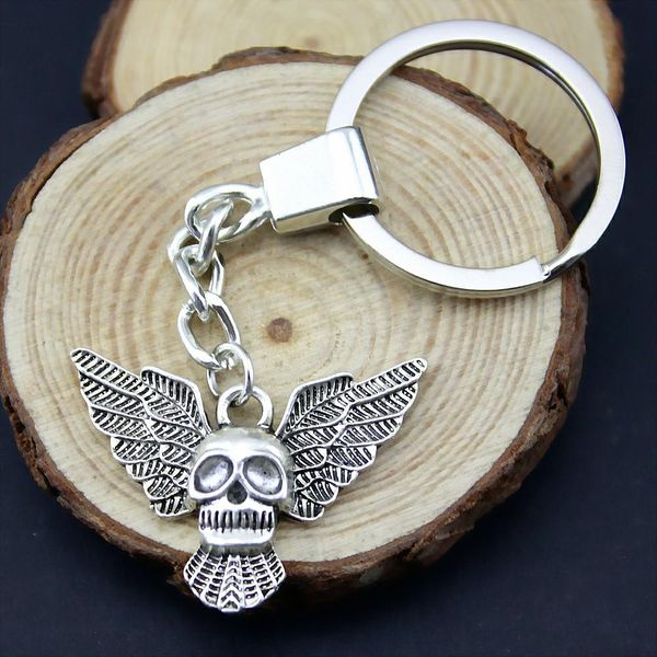 6 pieces key chain women key rings for car keychains with charms wing skull 34x26mm, Slivery;golden
6 pieces key chain women key rings for car keychains with charms wing skull 34x26mm, Slivery;golden