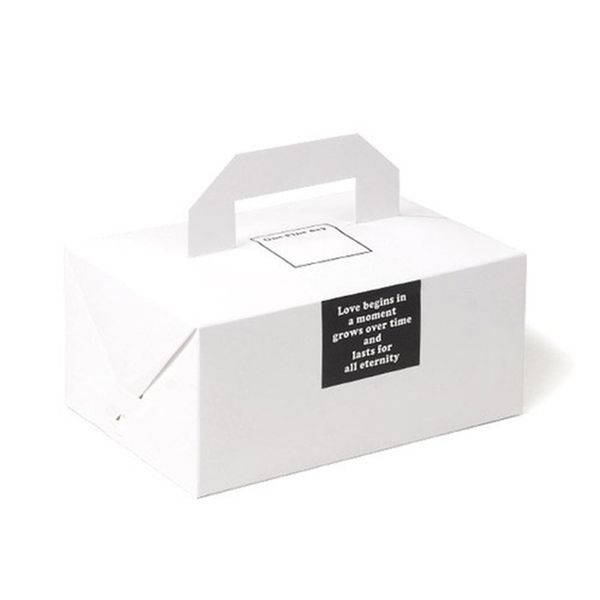 white gift cake box with handle birthday wedding favor party cookie food diy craft storage paper boxes 
white gift cake box with handle birthday wedding favor party cookie food diy craft storage paper boxes
