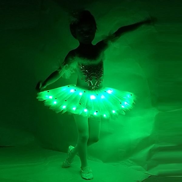 2017 new girls' swan ballet dress dance costume tutu skirt with led display 5 colors xxxs-xxxl, Black;red
2017 new girls' swan ballet dress dance costume tutu skirt with led display 5 colors xxxs-xxxl, Black;red