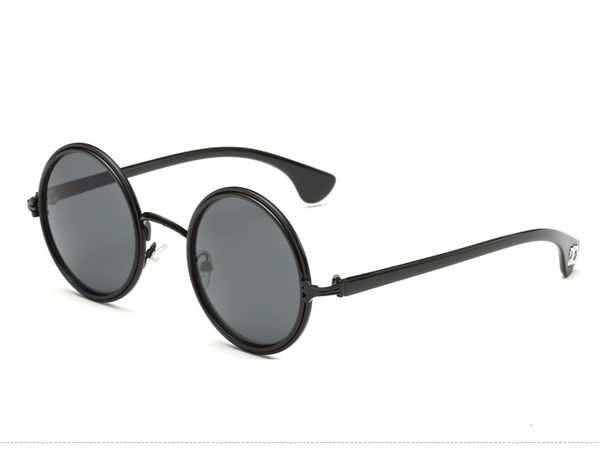 sun glasses women sunglasses for men new model arrival uv protection fashion sunglasses designer, White;black
sun glasses women sunglasses for men new model arrival uv protection fashion sunglasses designer, White;black