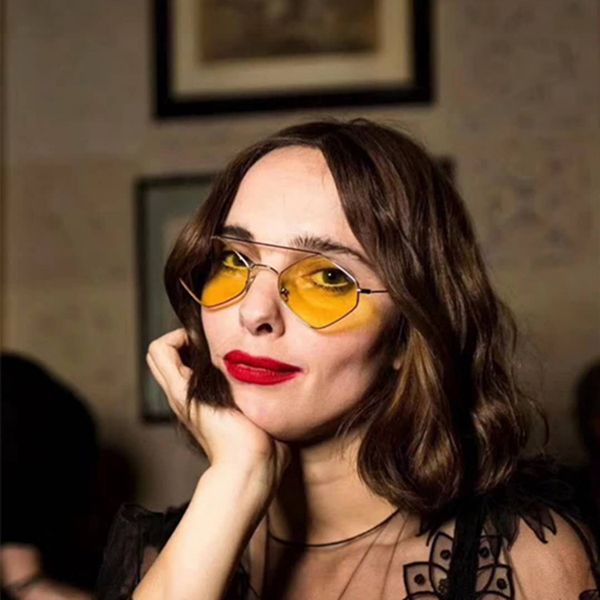 new retro personality men's women's sunglasses ladies fashion oval metal sunglasses 2018 wild glasses uv400 s, White;black
new retro personality men's women's sunglasses ladies fashion oval metal sunglasses 2018 wild glasses uv400 s, White;black