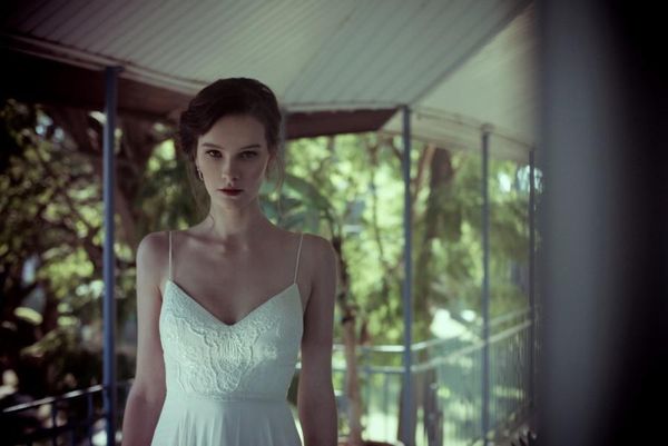 elegant design beach wedding dresses spaghetti straps backless lace chiffon floor length simple bridal gowns custom size, White
elegant design beach wedding dresses spaghetti straps backless lace chiffon floor length simple bridal gowns custom size, White
