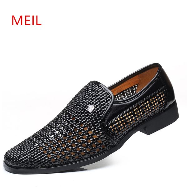 2018 summer men hollow out formal dress shoes men quality leather wedding loafers shoes office business oxford, Black
2018 summer men hollow out formal dress shoes men quality leather wedding loafers shoes office business oxford, Black
