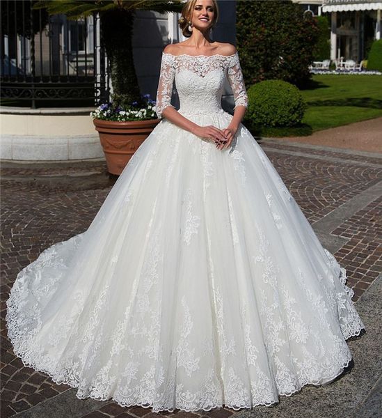 vintage lace ball gown wedding dresses with half sleeves arabic sheer off shoulders applique court train bridal gowns, White
vintage lace ball gown wedding dresses with half sleeves arabic sheer off shoulders applique court train bridal gowns, White