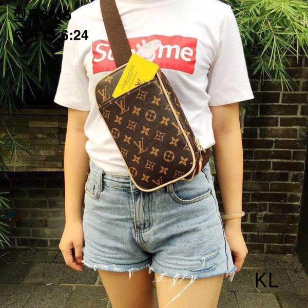 Top quality Brand Waist Bags men genuine Leather Bag luxury printed designer Waistpacks 2019 A3
Top quality Brand Waist Bags men genuine Leather Bag luxury printed designer Waistpacks 2019 A3