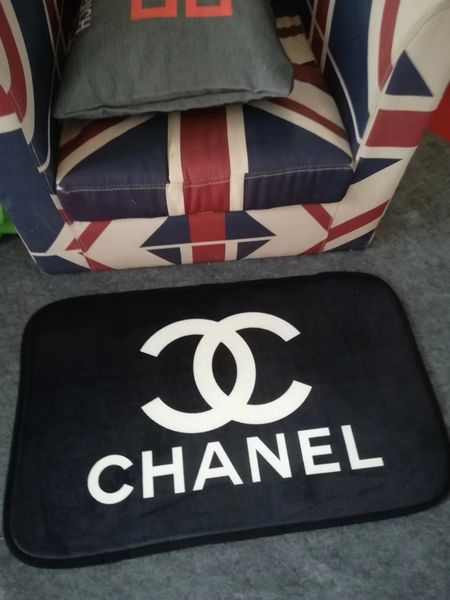 Креативный дизайн маленькие коврики гостиная спальня дверные коврики 50 * 80 см кухня Nordic толстые нескользящие подушки сиденья домашний детский коврик
Креативный дизайн маленькие коврики гостиная спальня дверные коврики 50 * 80 см кухня Nordic толстые нескользящие подушки сиденья домашний детский коврик