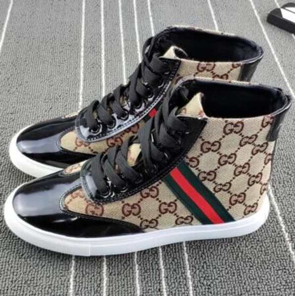 Bargain sale, brand appearance high-top men's and women's shoes, pair of canvas shoes, flat shoes, urban walking shoes leisure shoes G3.30
Bargain sale, brand appearance high-top men's and women's shoes, pair of canvas shoes, flat shoes, urban walking shoes leisure shoes G3.30