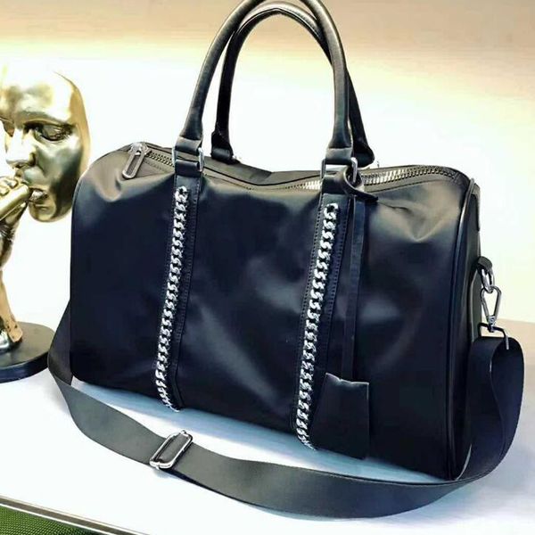 fashion women man black chains gym duffel bags oxford handbags travel luggage bag outdoor sports large capacity totes bags
fashion women man black chains gym duffel bags oxford handbags travel luggage bag outdoor sports large capacity totes bags