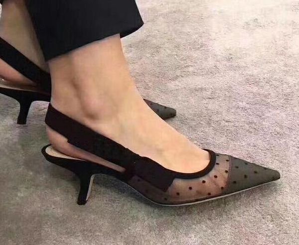 luxury rhinestone heel brand pointed toes designer slingbacks pumps women lace sandals high heels ladies shoes elegant black banquet shoe
luxury rhinestone heel brand pointed toes designer slingbacks pumps women lace sandals high heels ladies shoes elegant black banquet shoe
