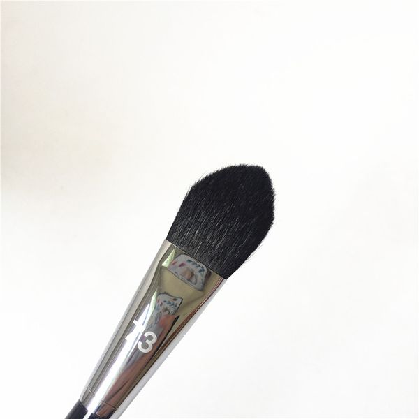 Pro Precision Blush Brush # 73 - Козьи волосы Маленькая прецизионная коническая румяна Порошко
Pro Precision Blush Brush # 73 - Козьи волосы Маленькая прецизионная коническая румяна Порошко