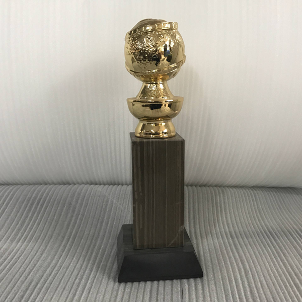 golden globe award trophy (10 inches) with hfpa logo stamped in gold-26cm high gold color good golden globe
golden globe award trophy (10 inches) with hfpa logo stamped in gold-26cm high gold color good golden globe
