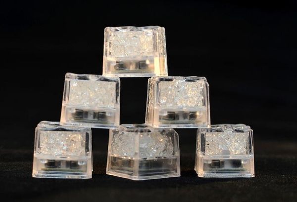 Whole ale led party light quare color changing led ice cube glowing ice cube blinking fla hing novelty party upply bulb ag3 battery
Whole ale led party light quare color changing led ice cube glowing ice cube blinking fla hing novelty party upply bulb ag3 battery