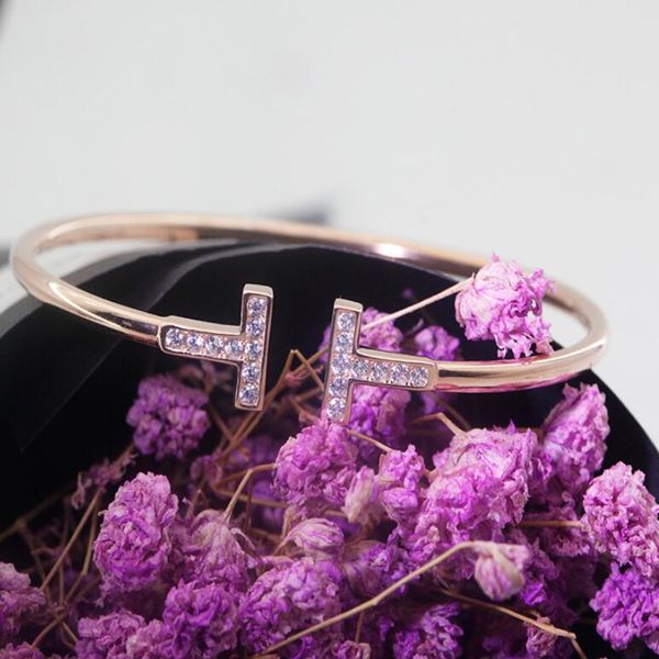 desginer jewelry s925 sterling silver bracelets double t couple's open bracelet for lover fashion of shipping, Black
desginer jewelry s925 sterling silver bracelets double t couple's open bracelet for lover fashion of shipping, Black