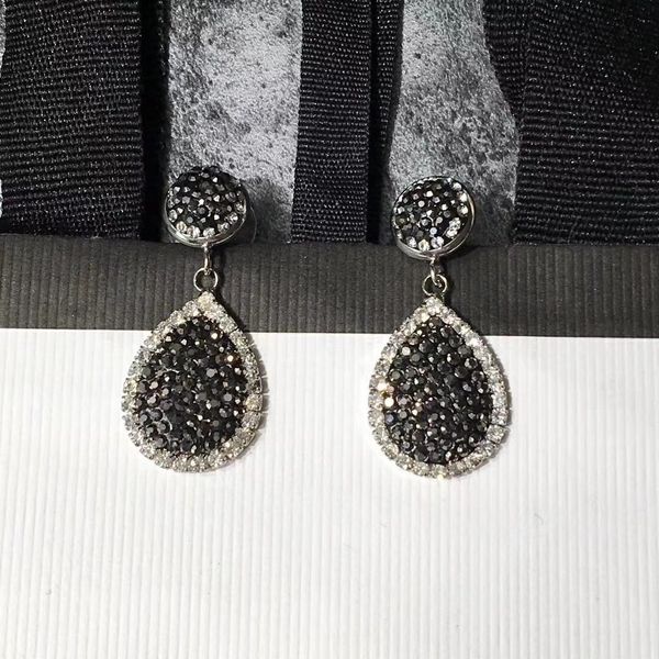 ethnic black and white diamond earrings jewelry fashion female drop earrings brass material plating ing, Golden;silver
ethnic black and white diamond earrings jewelry fashion female drop earrings brass material plating ing, Golden;silver