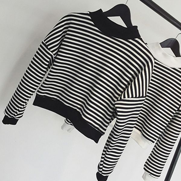 fashion hoodies for women harajuku striped sweatshirts hoody long sleeve hoodie cotton casual black white pullover wholesale
fashion hoodies for women harajuku striped sweatshirts hoody long sleeve hoodie cotton casual black white pullover wholesale