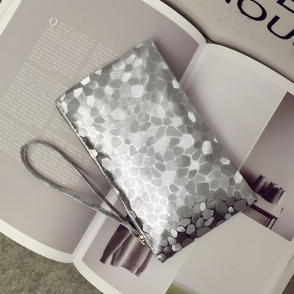 fashion ladies women short wallets sparkling clutch dazzling sequins glitter handbag shinning evening purse female bag for party
fashion ladies women short wallets sparkling clutch dazzling sequins glitter handbag shinning evening purse female bag for party
