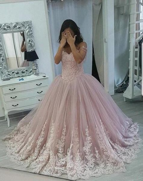 2019 gorgeous blush pink ball gown quinceanera dresses off the shoulder lace appliques sweet 16 dresses prom dresses, Blue;red
2019 gorgeous blush pink ball gown quinceanera dresses off the shoulder lace appliques sweet 16 dresses prom dresses, Blue;red
