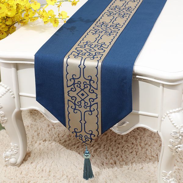 european modern long silk damask table runner lace patchwork table mat wedding christmas decoration tablecloths for party 230x33 cm
european modern long silk damask table runner lace patchwork table mat wedding christmas decoration tablecloths for party 230x33 cm