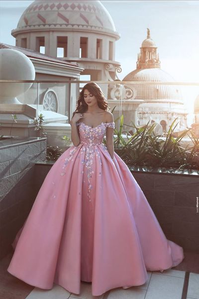 dubai arabic 2018 pink ball gown prom dresses off shoulder 3d floral applique floor length sweet 16 dresses quinceanera dresses vestidos, Blue;red 
dubai arabic 2018 pink ball gown prom dresses off shoulder 3d floral applique floor length sweet 16 dresses quinceanera dresses vestidos, Blue;red