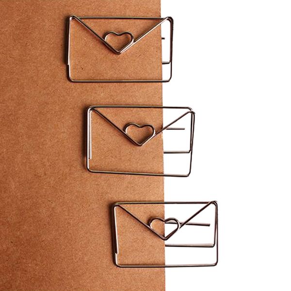 30mm*46mm heart shape paper clip coating platingcute bookmark tag clip rose gold color
30mm*46mm heart shape paper clip coating platingcute bookmark tag clip rose gold color