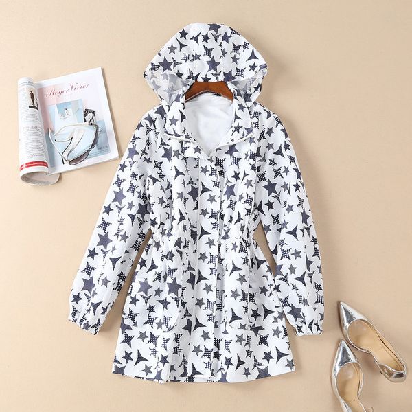 european and american women's wear autumn 2018 the new long sleeve hooded the stars printed trench coat, Tan;black
european and american women's wear autumn 2018 the new long sleeve hooded the stars printed trench coat, Tan;black