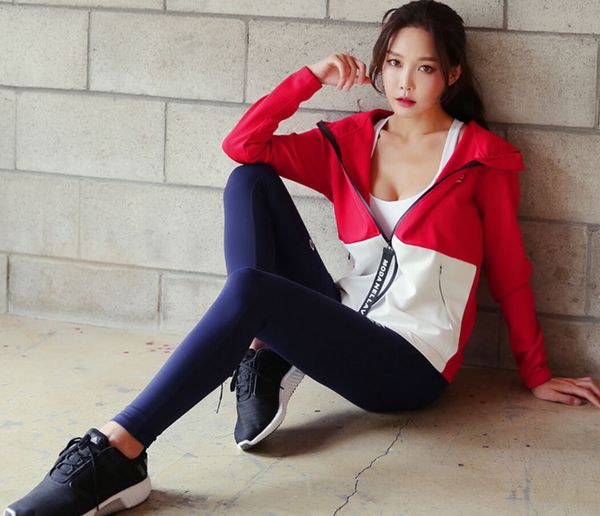 fitness clothes three-piece autumn and winter women slim skinny pants quick-drying outdoor running sports suits, White;black
fitness clothes three-piece autumn and winter women slim skinny pants quick-drying outdoor running sports suits, White;black