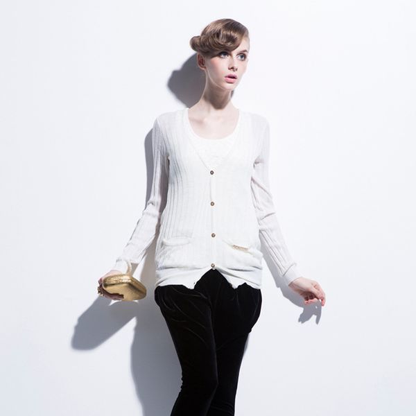 2018 autumn women cardigan bodycon knitted sweater stretchy solid button v-neck long sleeves casual short sweater, White;black
2018 autumn women cardigan bodycon knitted sweater stretchy solid button v-neck long sleeves casual short sweater, White;black