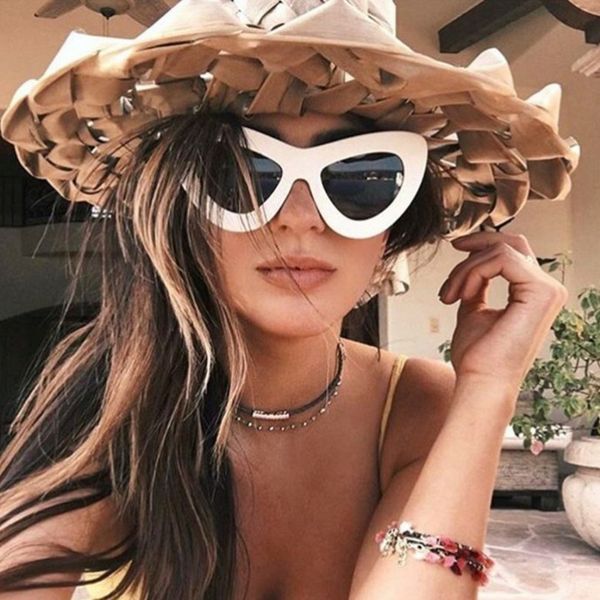 10 color rose gold cat eye sunglasses for women pink mirror shades female sun glasses black white coating cateye aviation oculos 2018, White;black
10 color rose gold cat eye sunglasses for women pink mirror shades female sun glasses black white coating cateye aviation oculos 2018, White;black