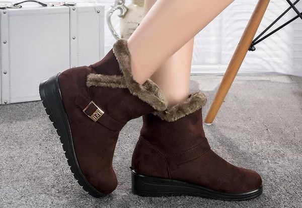 wholesale- mid-calf round toe women snow boots fox fur button women winter boots high quality, Black
wholesale- mid-calf round toe women snow boots fox fur button women winter boots high quality, Black