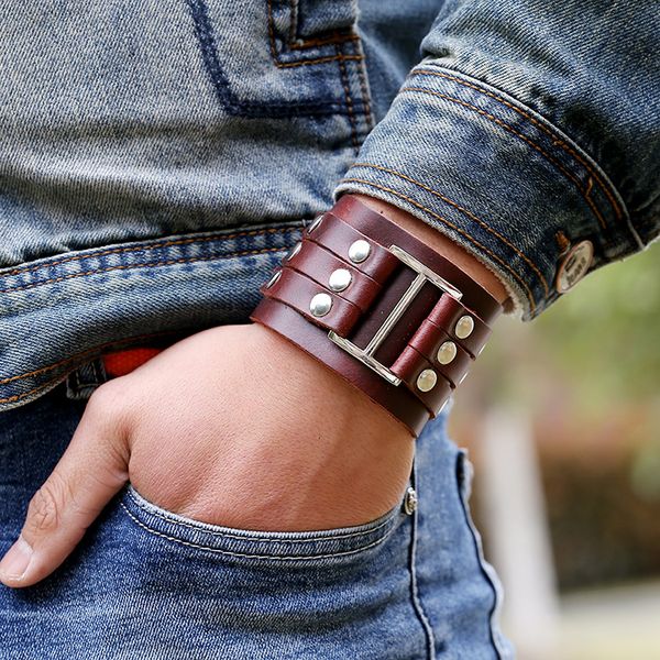 little frog brand design vintage personality gothic punk rivet charm bracelets leather bracelet jewelry for women pulseiras, Golden;silver
little frog brand design vintage personality gothic punk rivet charm bracelets leather bracelet jewelry for women pulseiras, Golden;silver