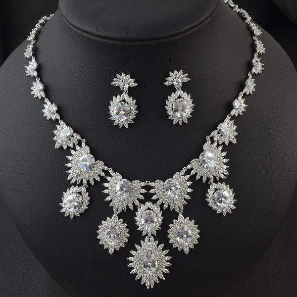 new design white/red/green/blue color cubic zirconia wedding bridal jewelry set,fashion necklace earring set, Silver
new design white/red/green/blue color cubic zirconia wedding bridal jewelry set,fashion necklace earring set, Silver