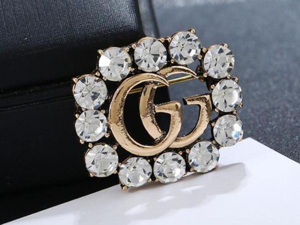 10pcs crystal rhinestone letter brooch pin hollow corsage brooches women fashion jewelry costume decoration 2019 new, Gray
10pcs crystal rhinestone letter brooch pin hollow corsage brooches women fashion jewelry costume decoration 2019 new, Gray