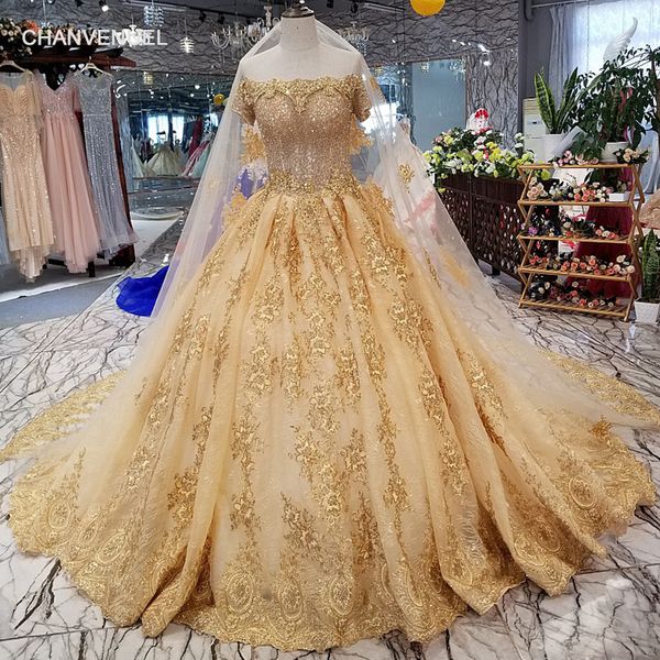 2019 саудовская аравия роскошные свадебные платья длинные кружева вуаль сияющий золото ручной работы шаблон аппликация бато с коротким рукав, White
2019 саудовская аравия роскошные свадебные платья длинные кружева вуаль сияющий золото ручной работы шаблон аппликация бато с коротким рукав, White