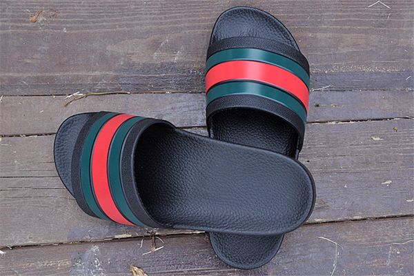 

designer slippers new brand letter luxury slides men summer rubber sandals beach slide fashion scuffs slippers indoor shoes size eur 40-45, Black