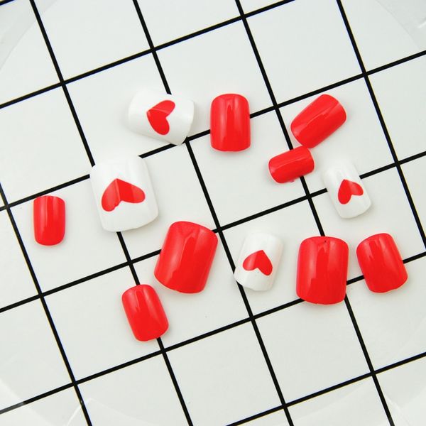 12pcs short false nails cute style manicure tools full cover false acrylic nails art tool manicure tips with designs glitter diy, Red;gold
12pcs short false nails cute style manicure tools full cover false acrylic nails art tool manicure tips with designs glitter diy, Red;gold