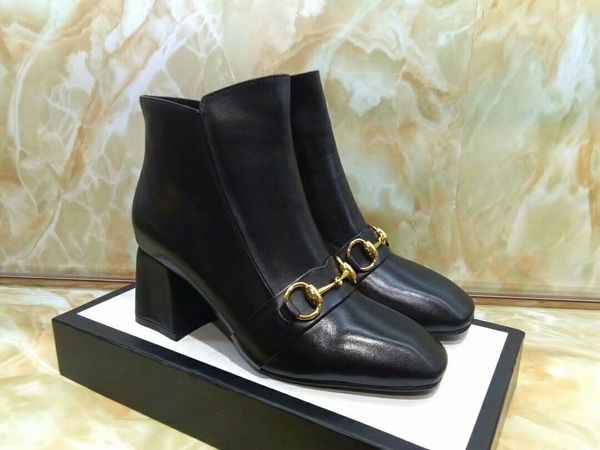 Натуральная кожа Horsebit лодыжки одиночные женские сапоги высокие коренастый каблу
Натуральная кожа Horsebit лодыжки одиночные женские сапоги высокие коренастый каблу