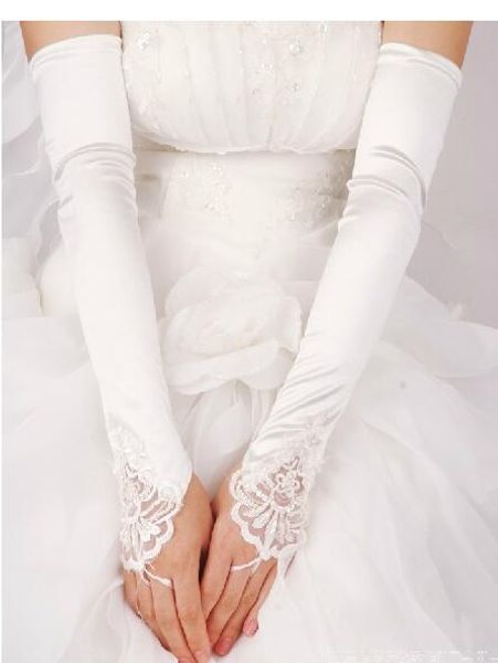 2018 long lengthen rossoneri color embroidered fingerless gloves bridal gloves, White
2018 long lengthen rossoneri color embroidered fingerless gloves bridal gloves, White