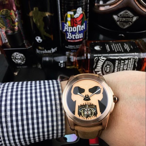 skeleton HOT 2018 Rose gold 42MM case mechanical automatic AAA men watch wholesale luxury fashion brand new Stainless steel mens watche
skeleton HOT 2018 Rose gold 42MM case mechanical automatic AAA men watch wholesale luxury fashion brand new Stainless steel mens watche