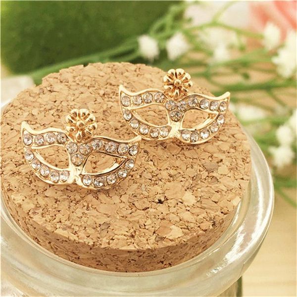 trendy lady crystal mask ear stud elegant mask flower earrings full rhinestones magic mask alloy ear studs jewelry, Golden;silver 
trendy lady crystal mask ear stud elegant mask flower earrings full rhinestones magic mask alloy ear studs jewelry, Golden;silver